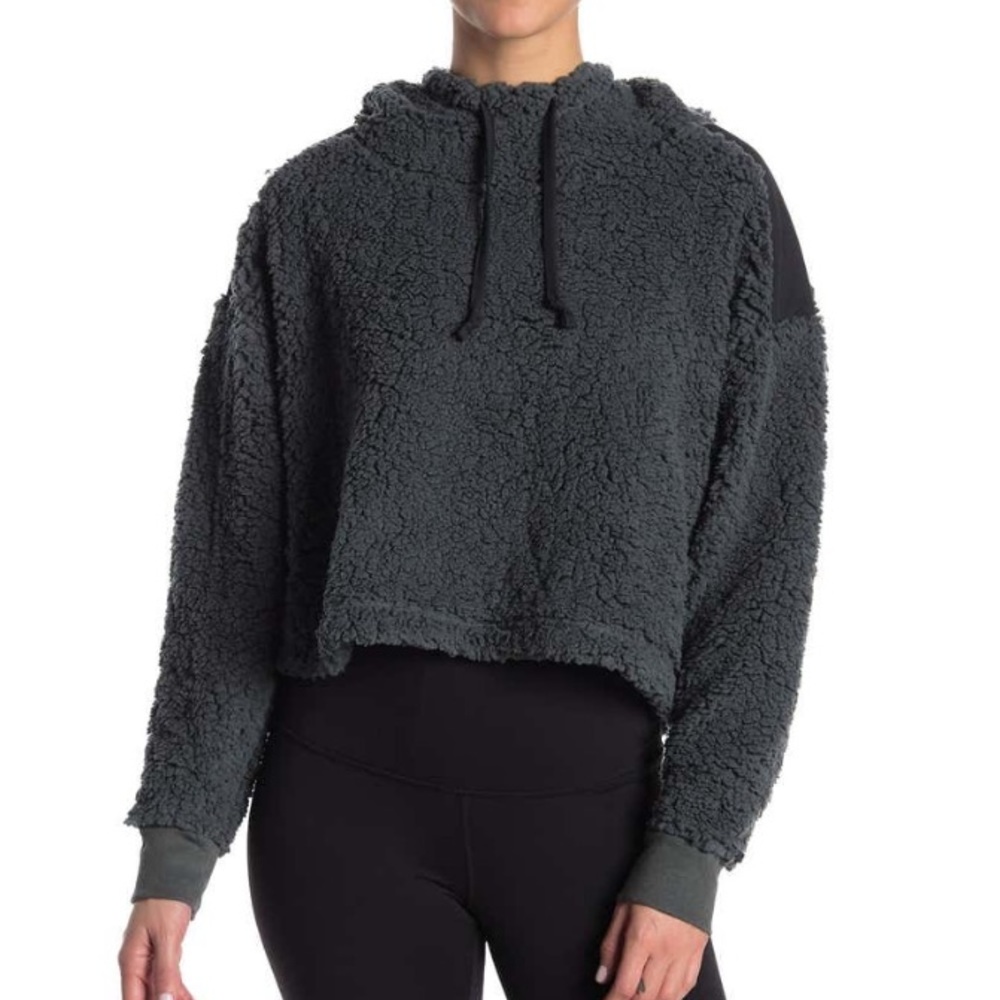 Z by zella Sheila fleece hooded pullover NWT